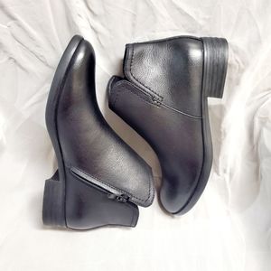 Bussola Women Booties(Black)